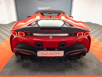 Ferrari SF90 Spider Tailor Made Ispirazioni 16