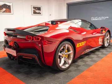 Ferrari SF90 Spider Tailor Made Ispirazioni 16