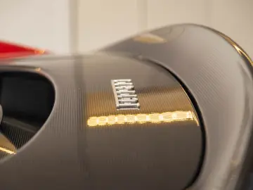 Ferrari SF90 Spider Tailor Made Ispirazioni 16