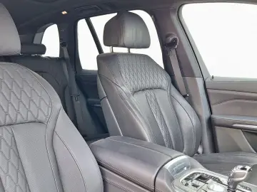 X5 xDrive45e M Sport NightV.,PA+,HUD,H/K,Sky,AHK