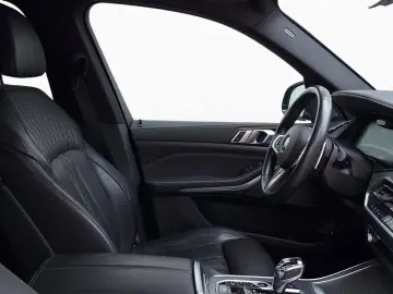 X5 xDrive45e M Sport NightV.,PA+,HUD,H/K,Sky,AHK