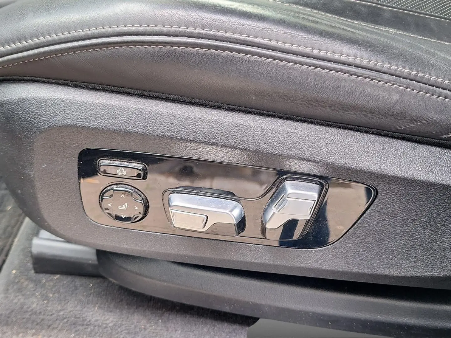 X5 xDrive45e M Sport NightV.,PA+,HUD,H/K,Sky,AHK