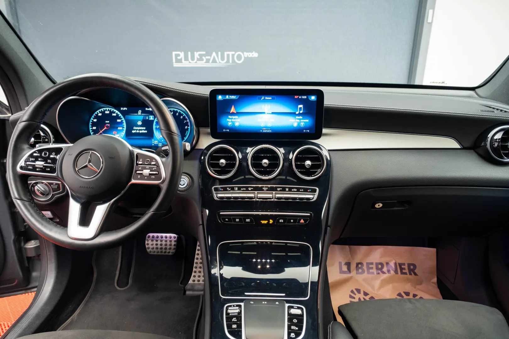 Mercedes Benz GLC 300e 4 Matic Coupe