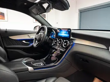 Mercedes Benz GLC 300e 4 Matic Coupe