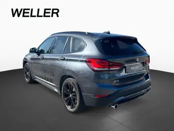 X1 xDrive25e Sport Line LED AHK HiFi Navi SHZ