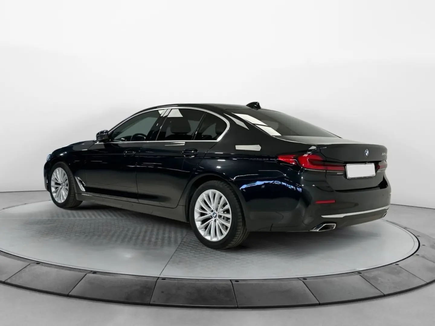 BMW 520d Luxury Line • LED • Interior piele