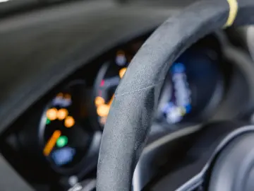 718 Cayman GT4 RS Weissach-Paket Liftsystem