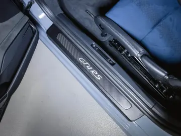 718 Cayman GT4 RS Weissach-Paket Liftsystem