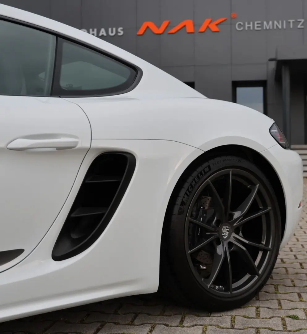 718 Cayman T Chrono CarPlay LED