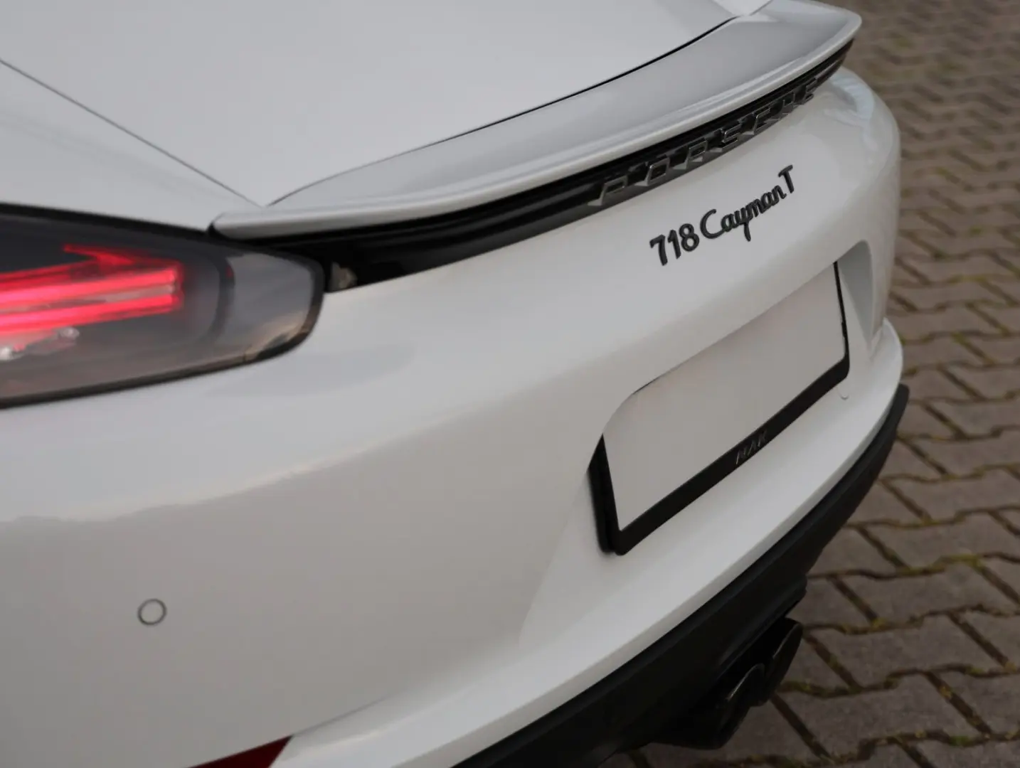 718 Cayman T Chrono CarPlay LED