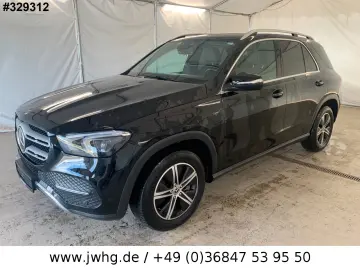 GLE 300 4M AMG Int LED StndHz Distronic  Kam