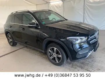 GLE 300 4M AMG Int LED StndHz Distronic+ Kam
