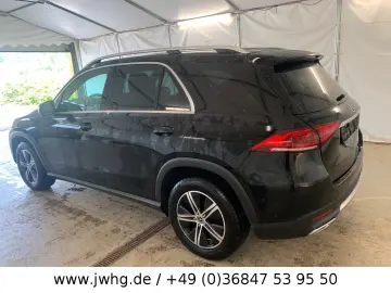 GLE 300 4M AMG Int LED StndHz Distronic+ Kam
