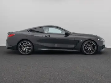 M850i xD Coupé Laser 360°HUD DAB B&W SoftCl 20
