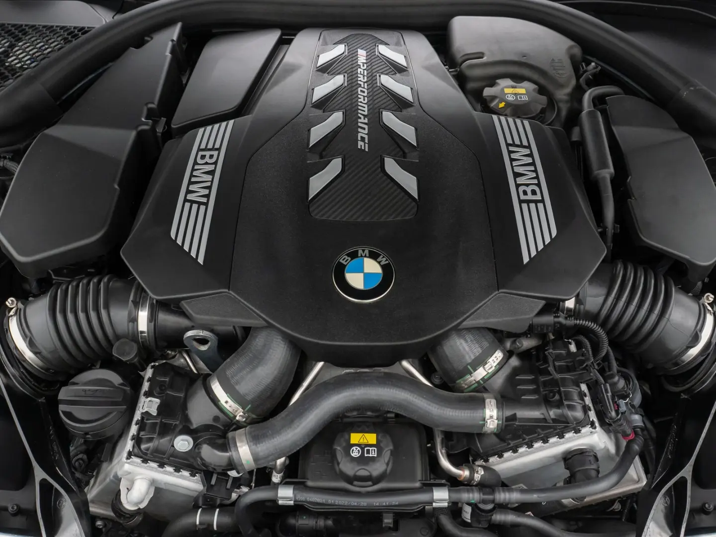 M850i xD Coupé Laser 360°HUD DAB B&W SoftCl 20