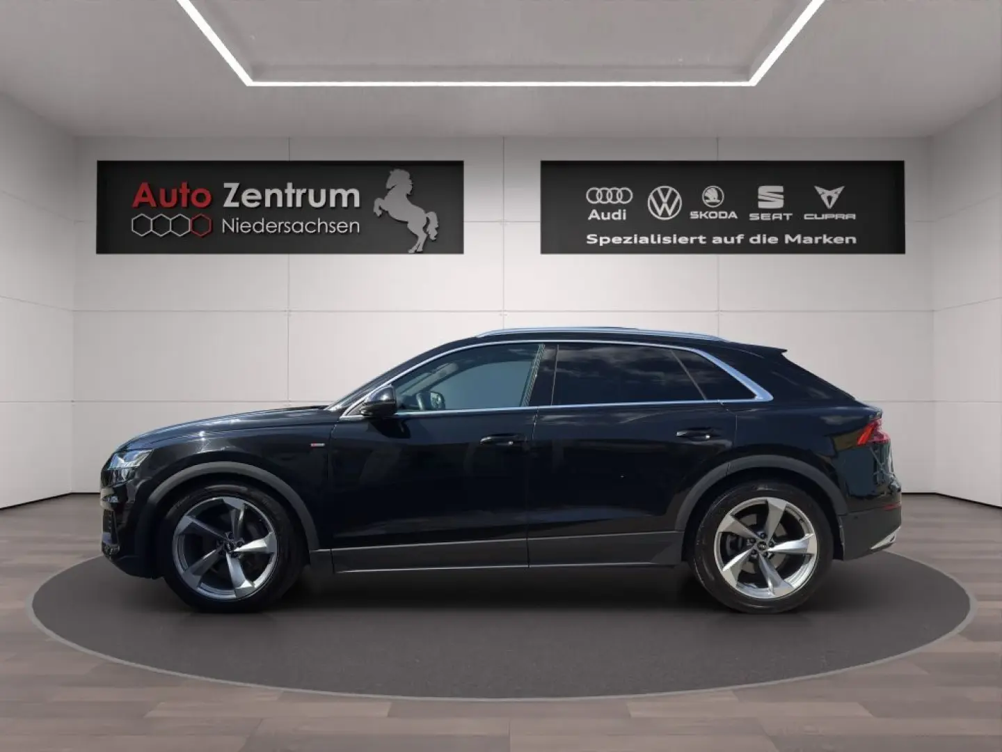 Q8 55 TFSI S-line Bang+OL CarPlay AHK*PANO*Stand