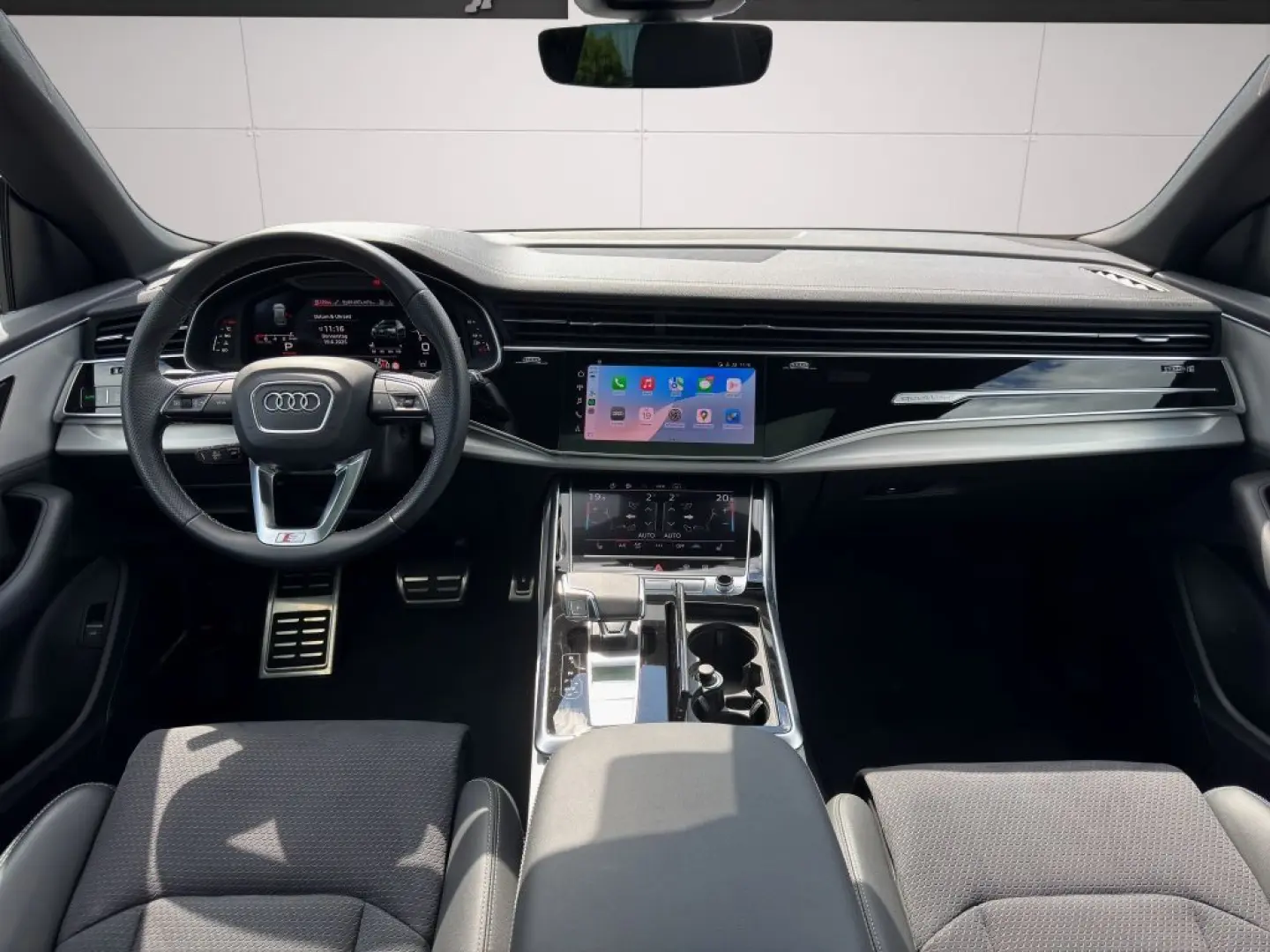 Q8 55 TFSI S-line Bang+OL CarPlay AHK*PANO*Stand