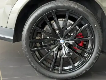 X6 M50 i M Sport Laserlicht+HiFi+HUD+Pano+SHZ