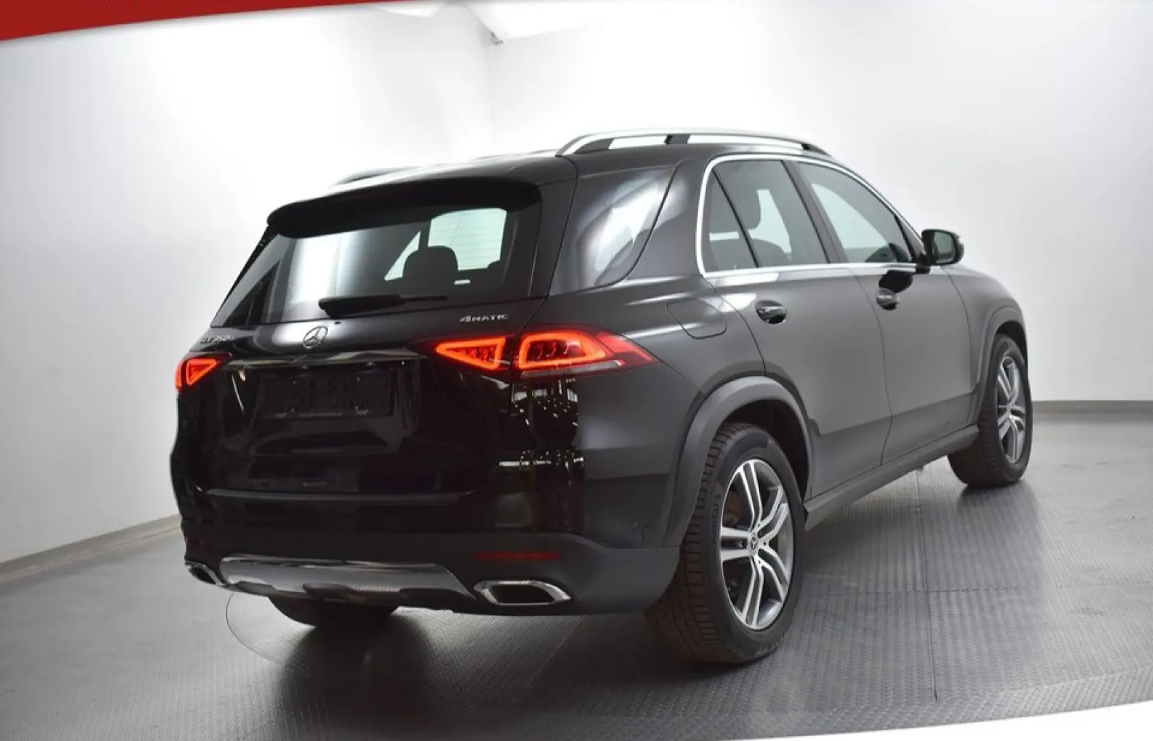 Mercedes-Benz GLE 350e 4M AMG • LED • Navi • ACC • Cameră