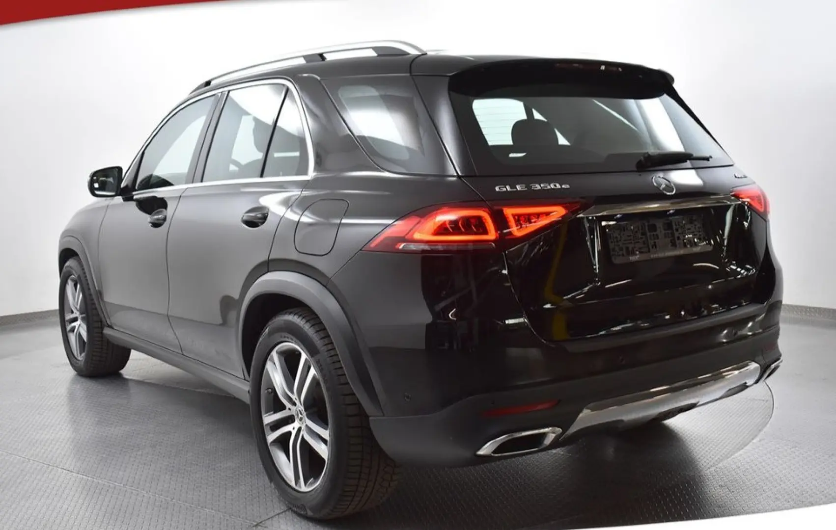 Mercedes-Benz GLE 350e 4M AMG • LED • Navi • ACC • Cameră