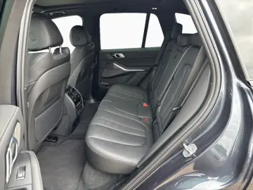 X5 xD45e M SPORT St+Go 360° H/K Pano AHK