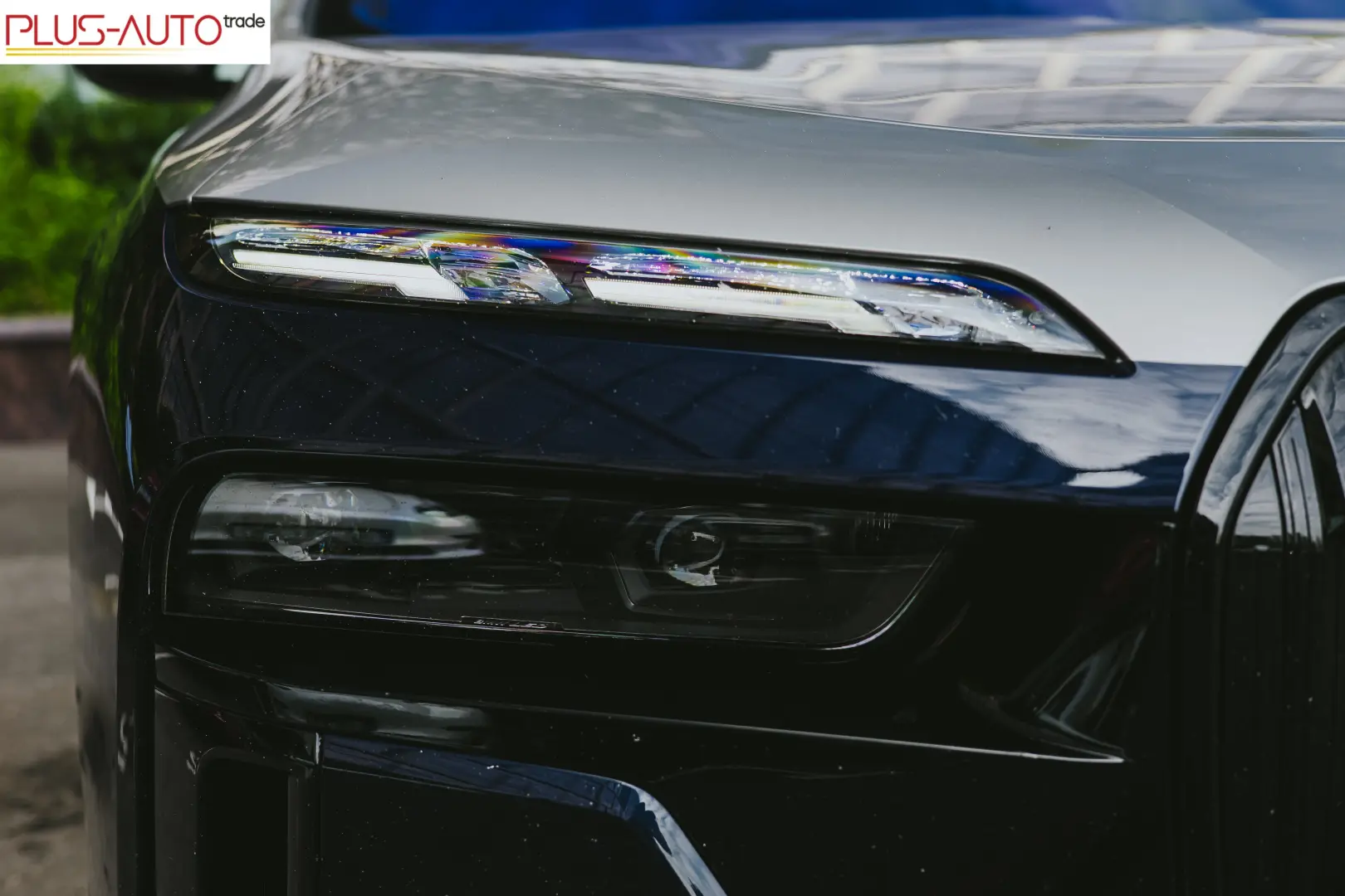 BMW i7