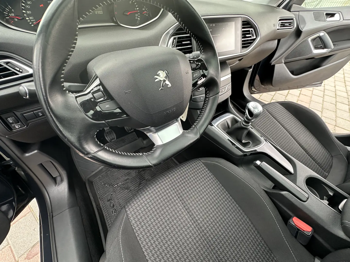 Peugeot 308 1.5 BlueHDi FAP STT Active