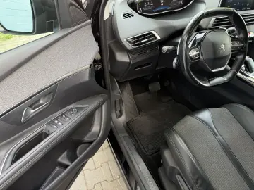 Peugeot 3008 1.5 BlueHDI S&S EAT8 Allure