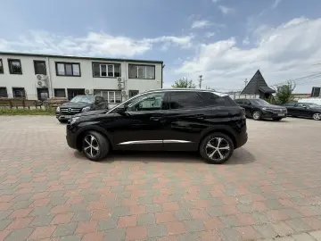 Peugeot 3008 1.5 BlueHDI S&S EAT8 Allure