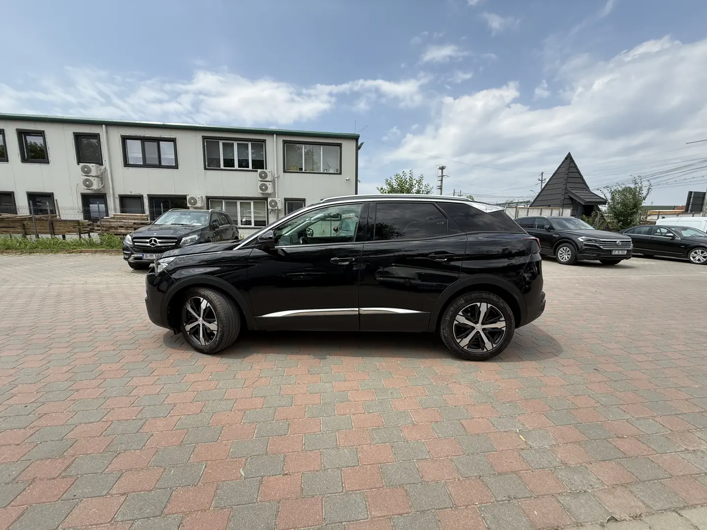 Peugeot 3008 1.5 BlueHDI S&S EAT8 Allure