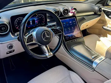 Mercedes-Benz C180