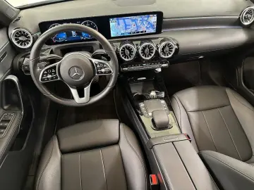 Mercedes Benz A200 Business