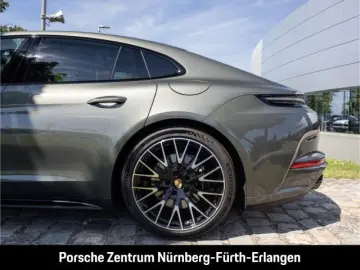 Panamera 4 E-Hybrid ActiveRide Massage HD-Matrix