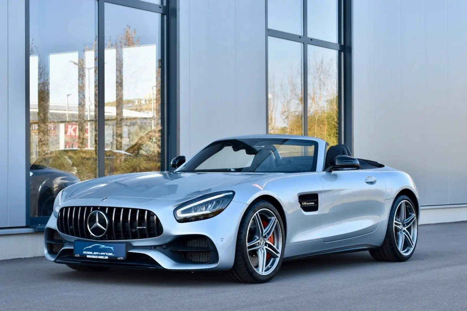 AMG GT ROADSTER BURMESTER AIRSCARF