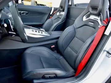 AMG GT ROADSTER BURMESTER AIRSCARF