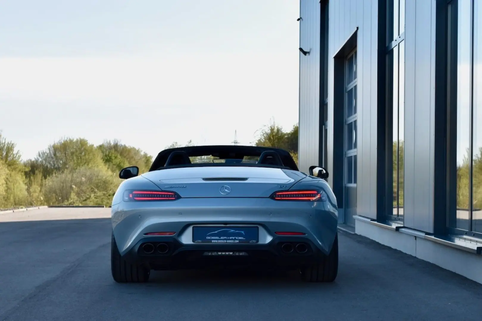 AMG GT ROADSTER BURMESTER AIRSCARF
