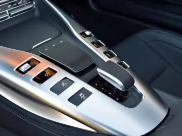 AMG GT ROADSTER BURMESTER AIRSCARF