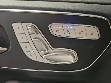 V 300 EXCLUSIVE ED 4x4 AMG 7 Sitze AIRMATIC 2,5t
