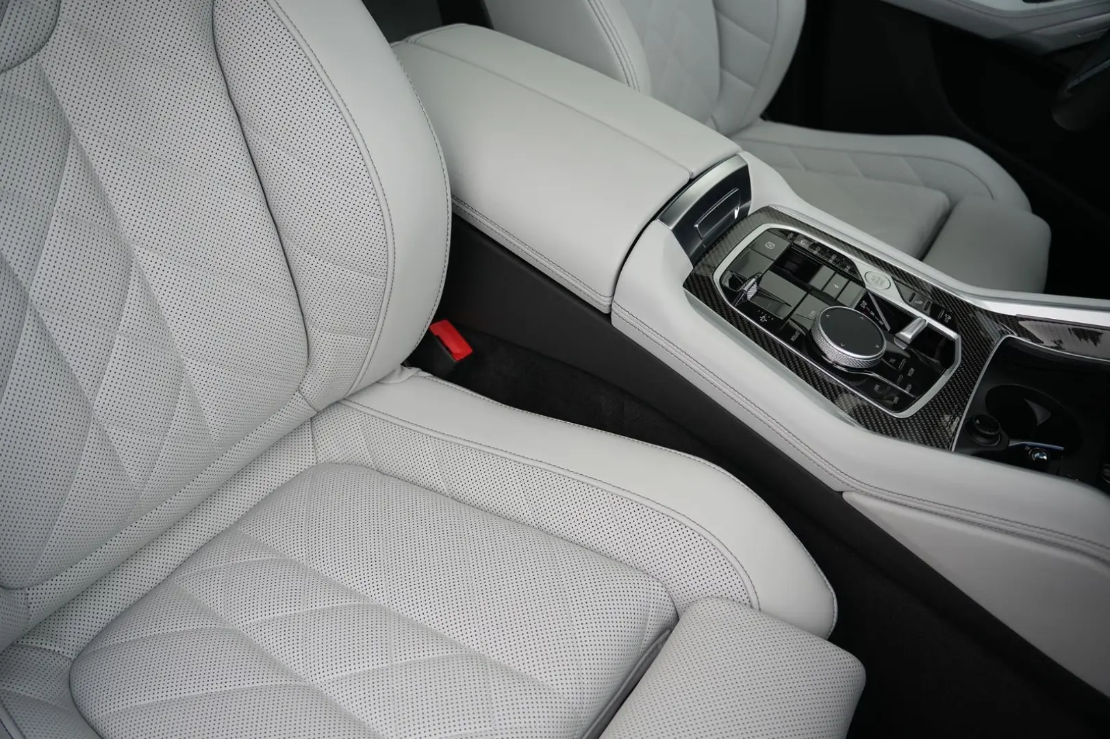 X6 xDrive30d M SPORT PRO-LUFTF.-PANO-CARBON-22M