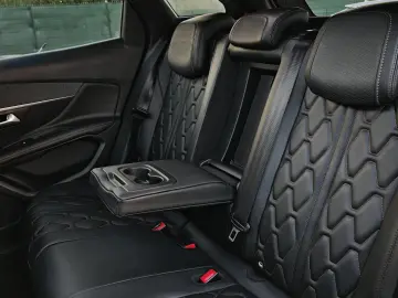 Peugeot 3008 1.2 PureTech Turbo S&S EAT6 GT-Line