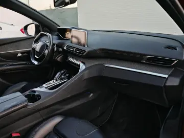 Peugeot 3008 1.2 PureTech Turbo S&S EAT6 GT-Line