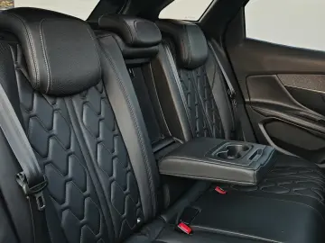 Peugeot 3008 1.2 PureTech Turbo S&S EAT6 GT-Line