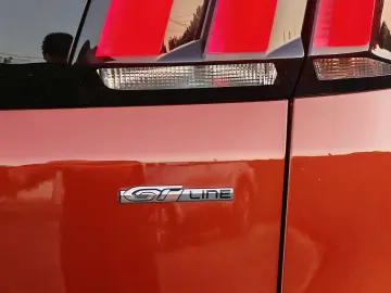 Peugeot 3008 1.2 PureTech Turbo S&S EAT6 GT-Line