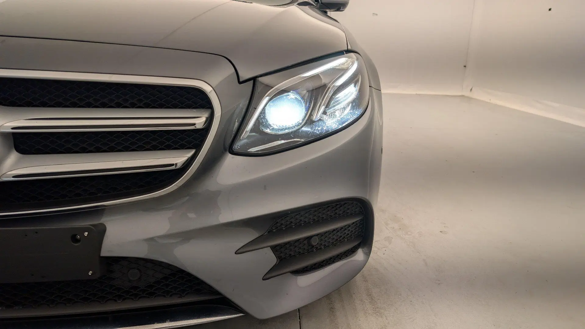 Mercedes Benz E300de AMG Line