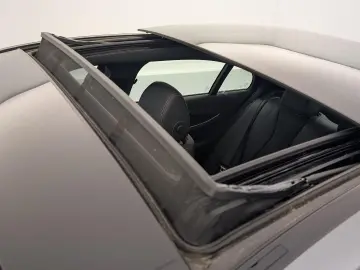 Mercedes Benz E300de AMG Line