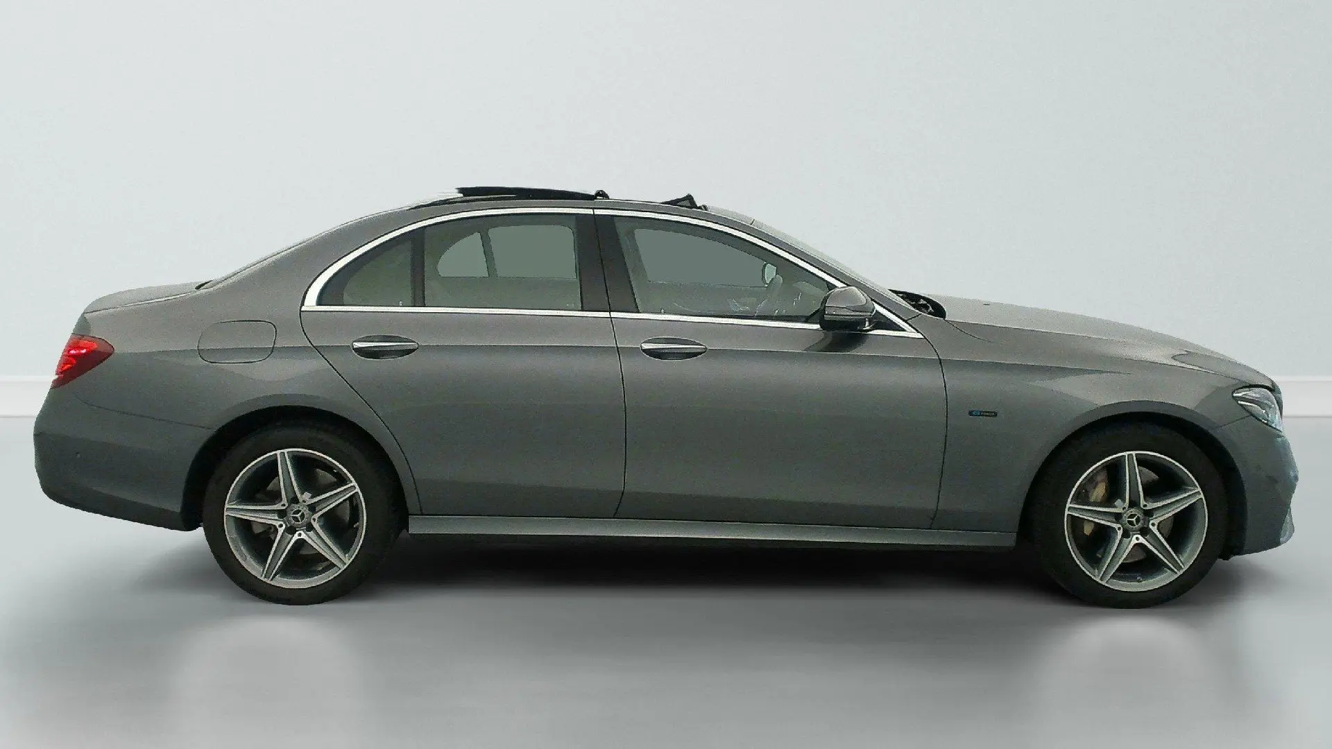 Mercedes Benz E300de AMG Line