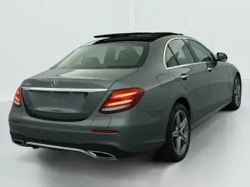 Mercedes Benz E300de AMG Line