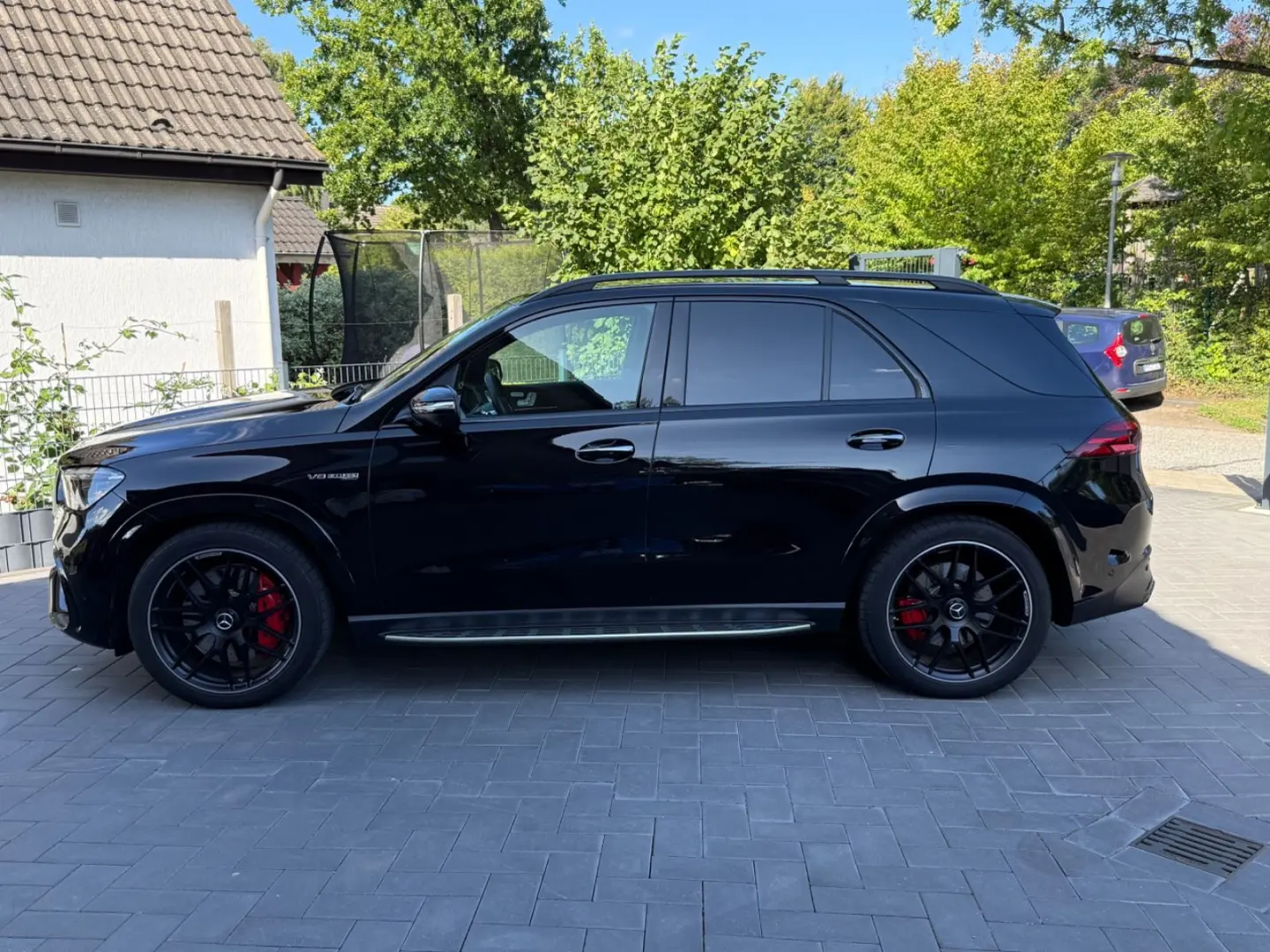 GLE 63 AMG Black Red Seats Carbon