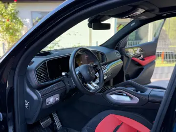 GLE 63 AMG Black Red Seats Carbon