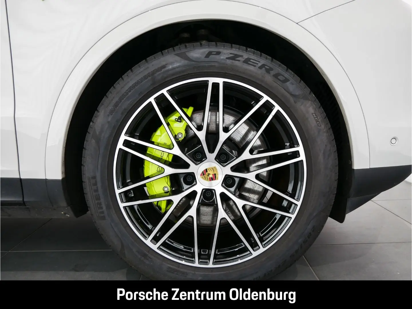 Cayenne E-Hybrid Coupe HeadUp InnoDrive 21 Zoll
